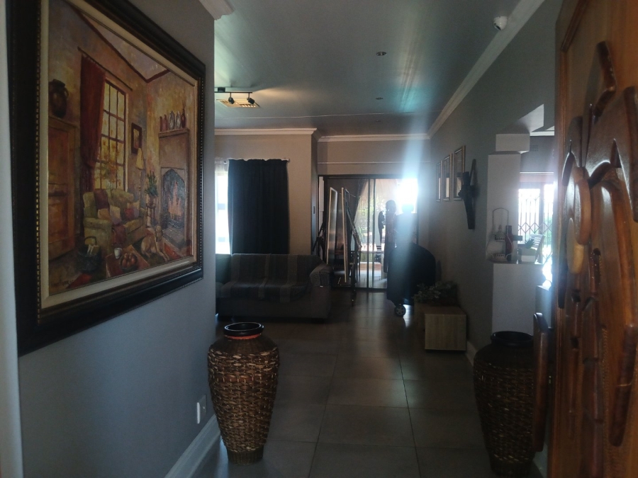 4 Bedroom Property for Sale in El Toro Park Northern Cape